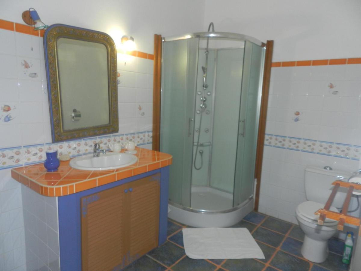 Villa Le Bord Bleu Le Moule Exterior photo